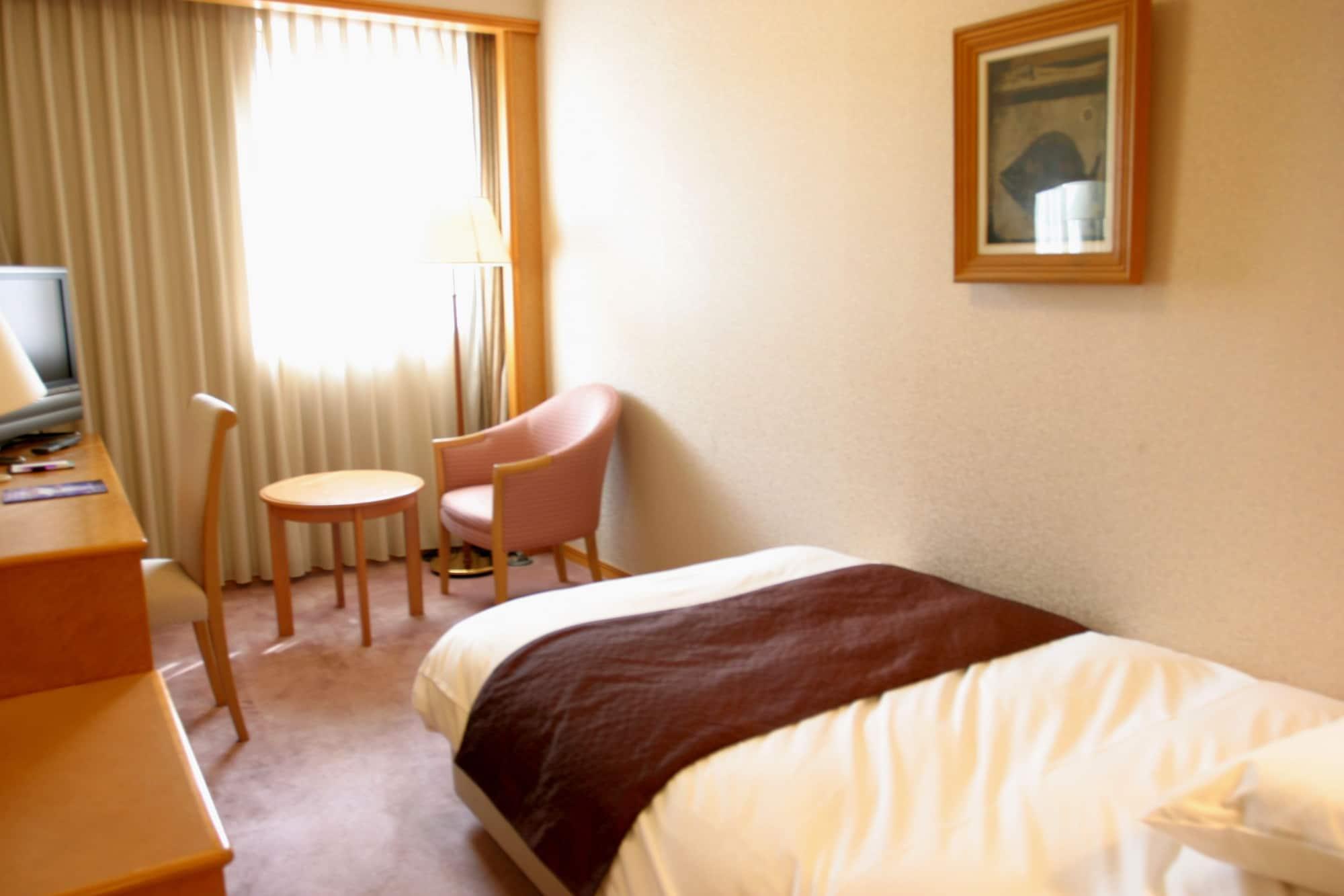 Ryokan Wakamizu 4*