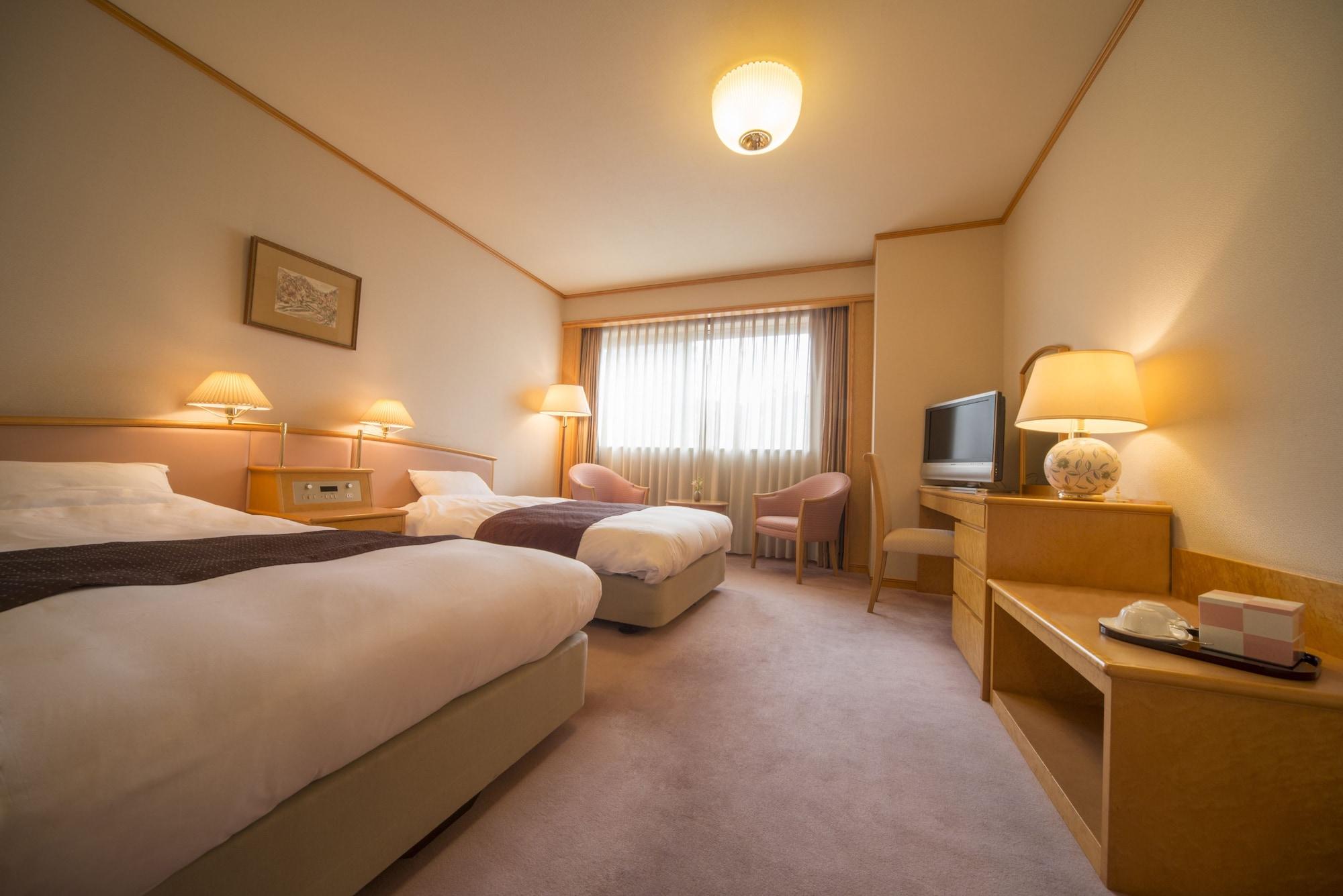 Ryokan Wakamizu 4*